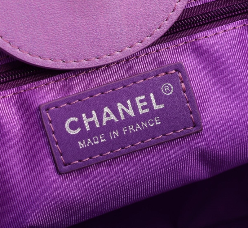 Ch**el shopping bags